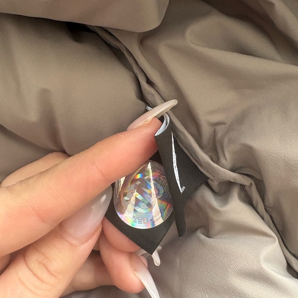 Aritzia Puffer Bomber Jacket in Light Taupe - Picture 7 of 7